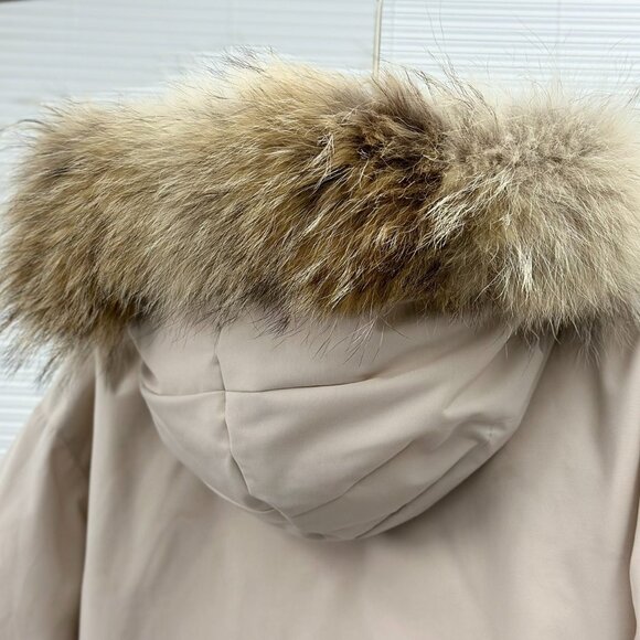 Canada Goose Expedition white Unisex Hooded Parka - Picture 9 of 9